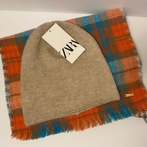 Steve Madden Reversible Scarf with Zara Beanie